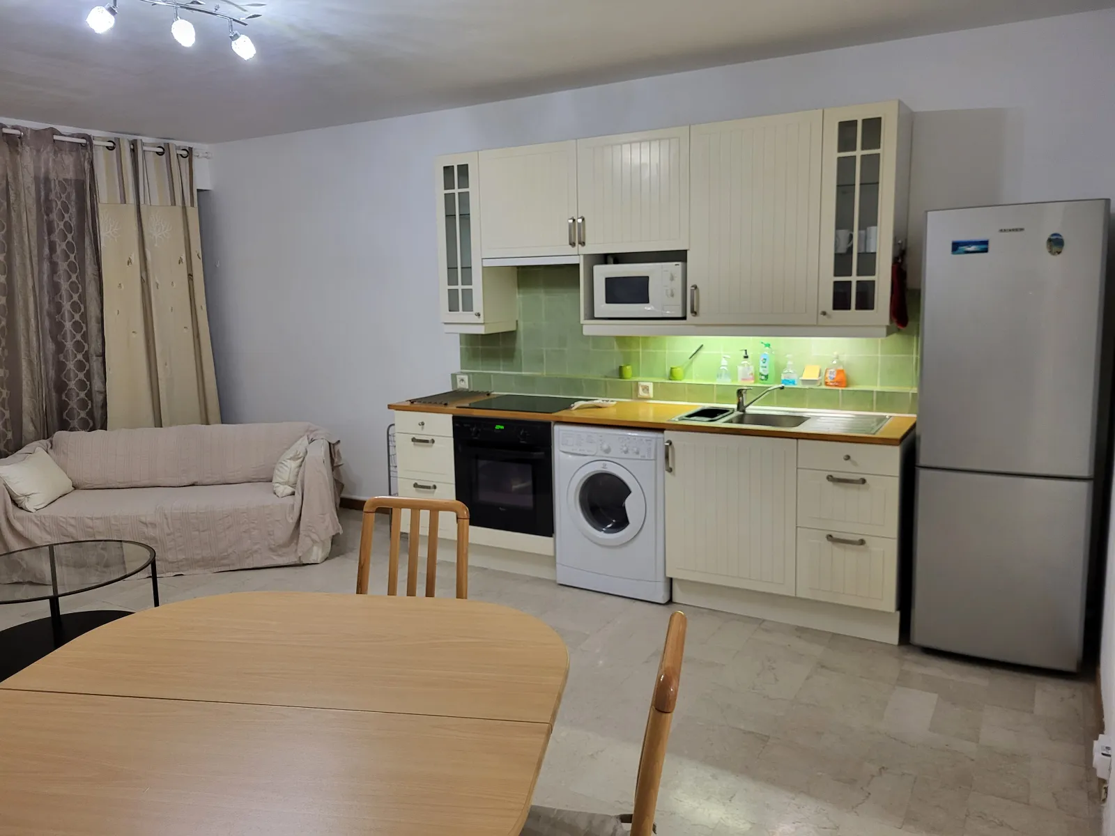 Location Marseille Appartement 69e8cf40cc3e