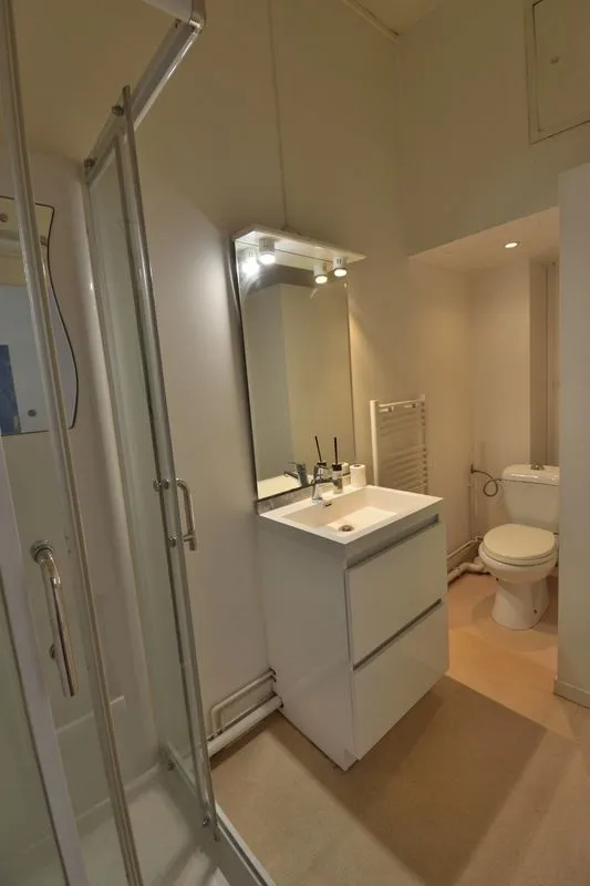 Location Bordeaux Appartement 69e8e517a8ec