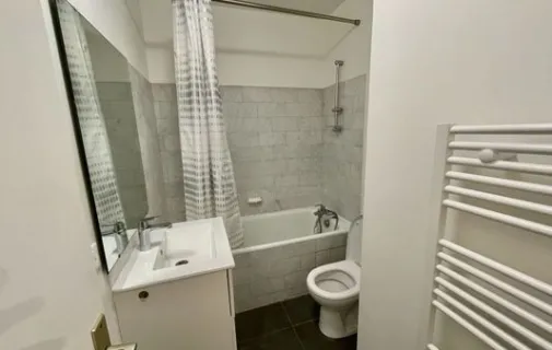 Location Versailles Appartement 69e9380be458