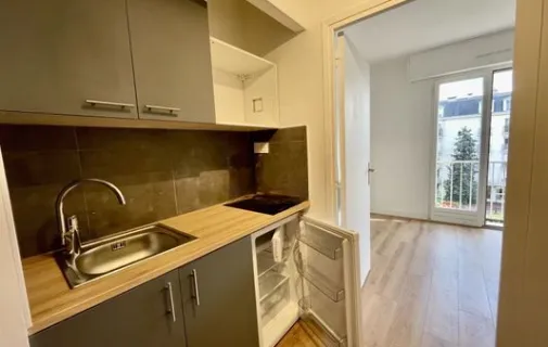 Location Versailles Appartement 69e9380be458