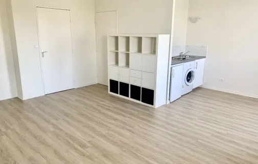 Location Issy-les-Moulineaux Appartement 69ea6a8562c8