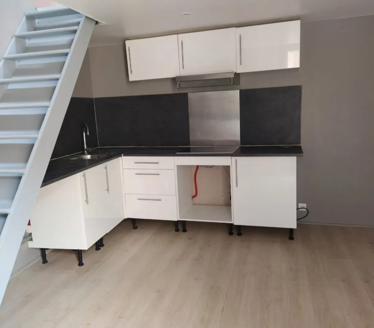 Location Suresnes Appartement 69eb786295cf