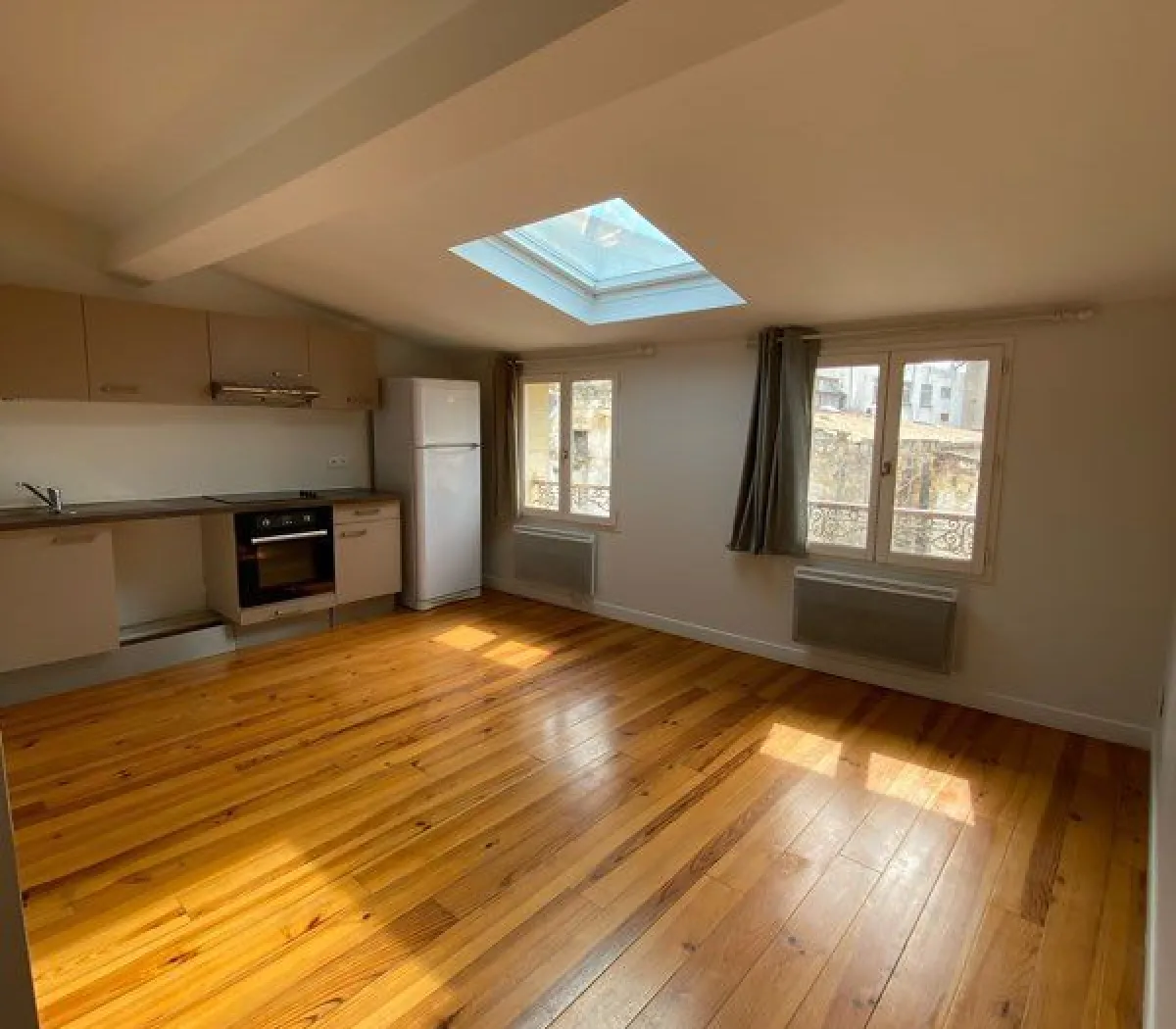 Location Bordeaux Appartement 69eb8183c0ce