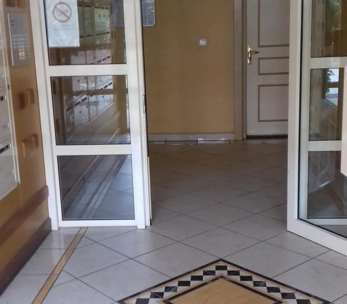 Location Mèze Appartement 69ebd5aa67e7