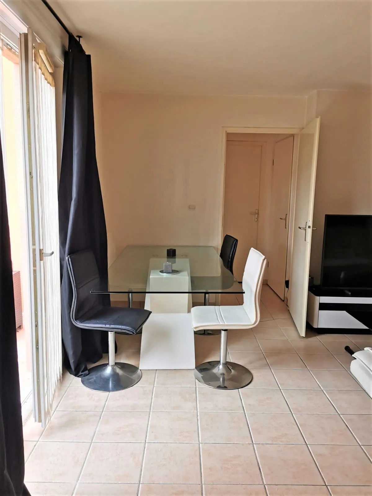 Location Mèze Appartement 69ebd5aa67e7