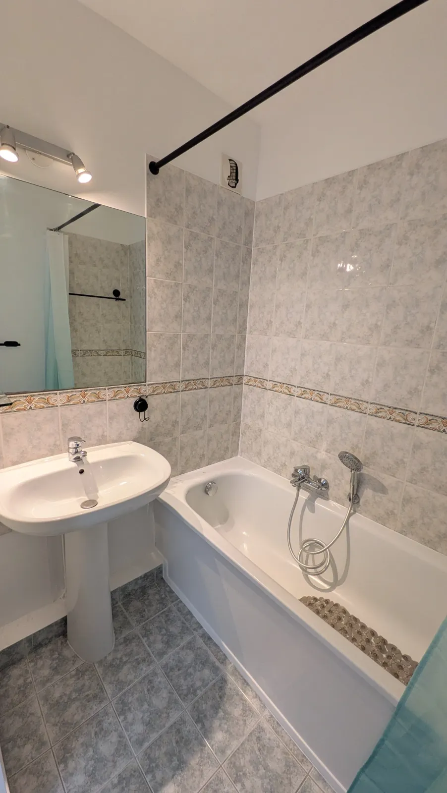 Location Mougins Appartement 69ed00d4bd6c