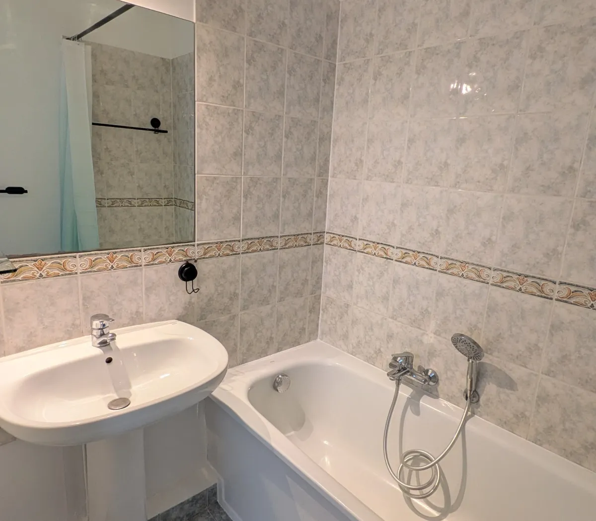 Location Mougins Appartement 69ed00d4bd6c