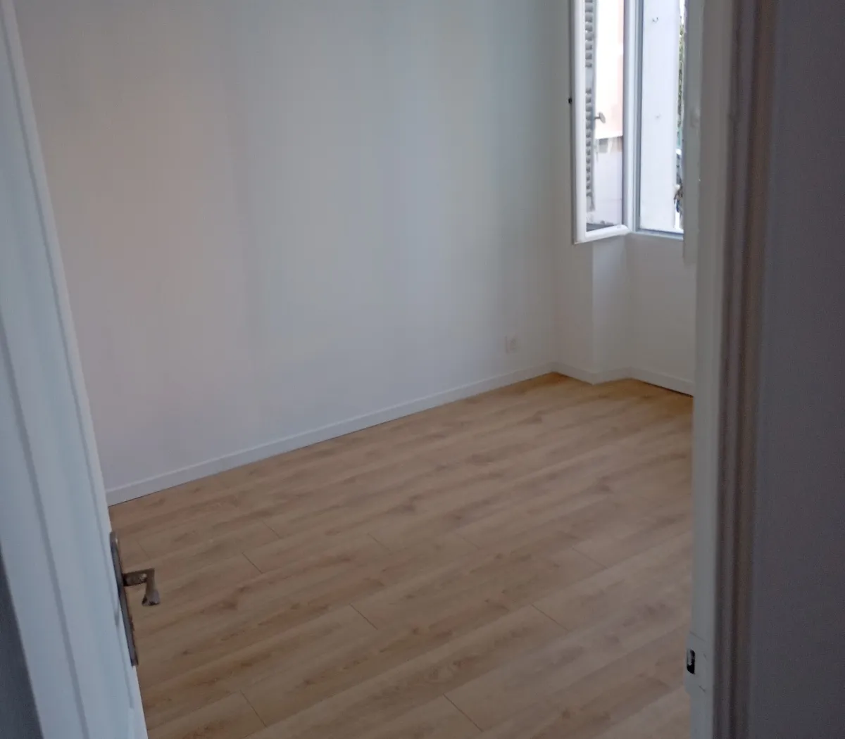 Location Toulon Appartement 69ee27f2e7f2