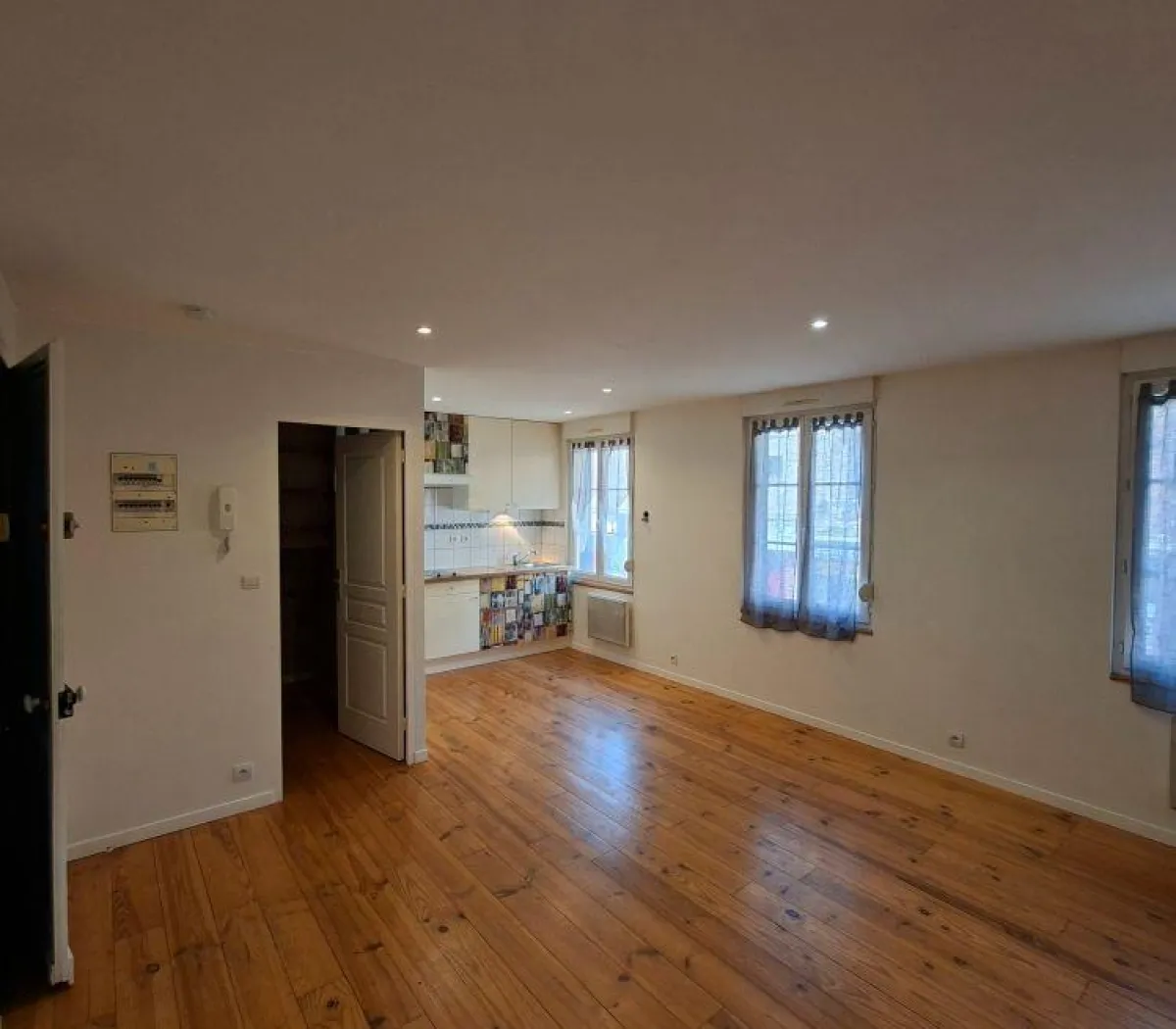 Location Rouen Appartement 69ef2f4e0dc6