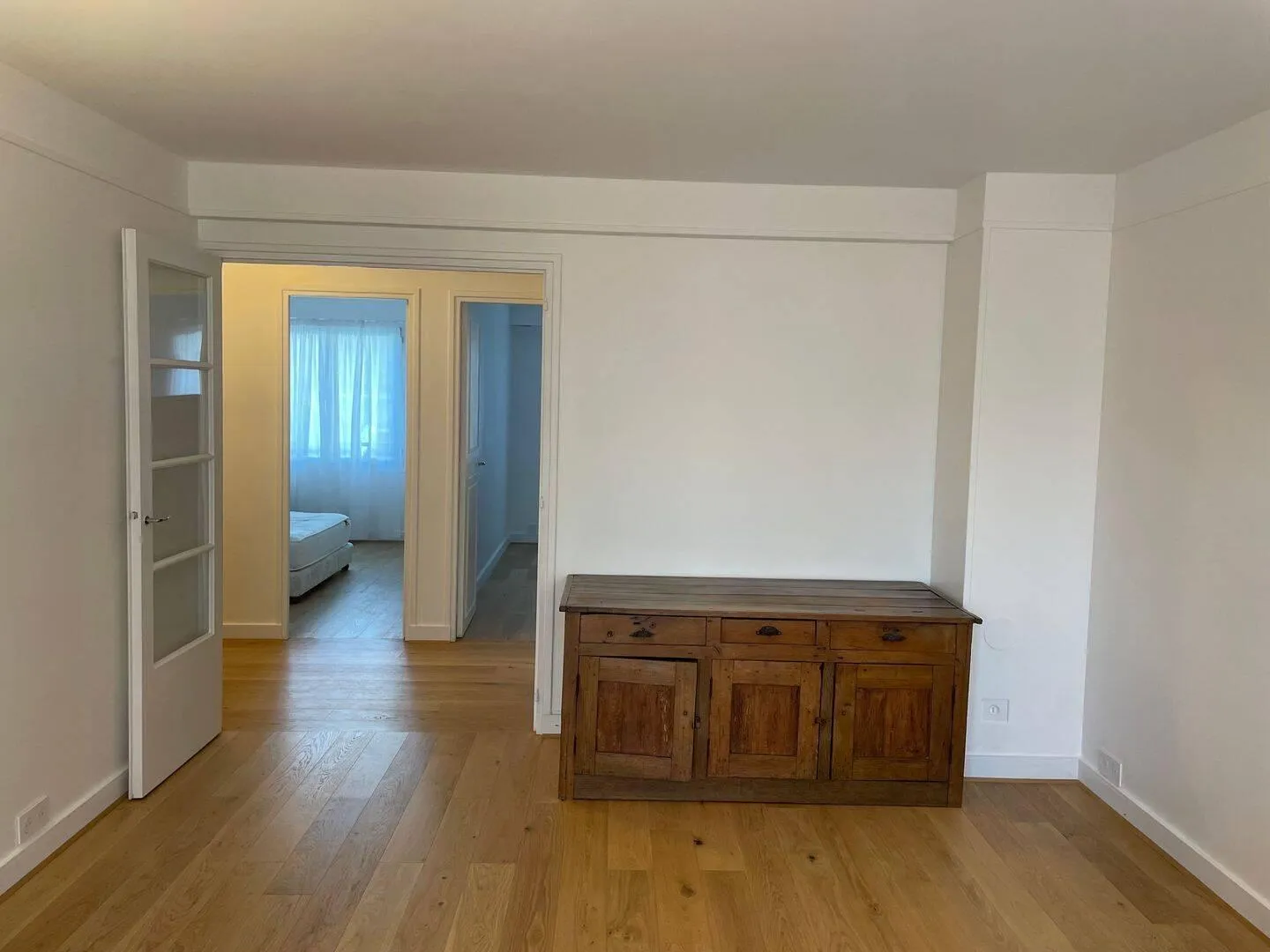 Location Paris Appartement 69ef550ddfd4