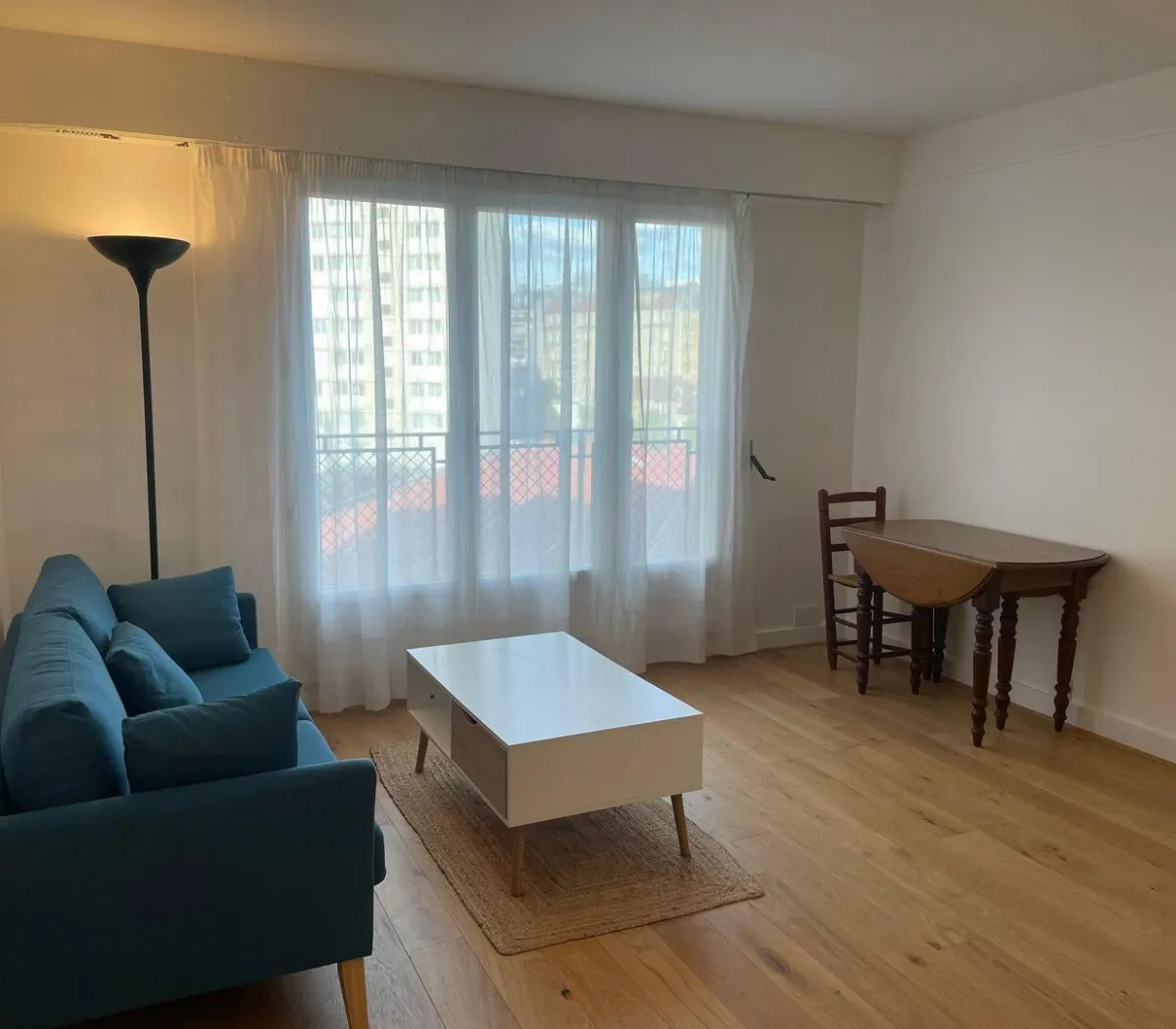 Location Paris Appartement 69ef550ddfd4