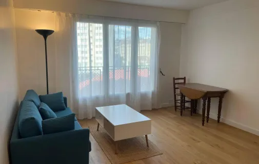 Location Paris Appartement 69ef550ddfd4