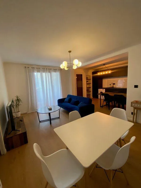 Location Marseille Appartement 69f087438923