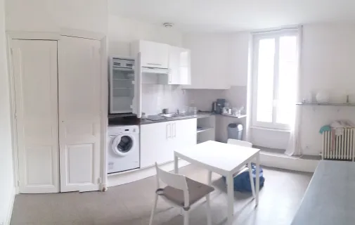 Location Clermont-Ferrand Appartement 69f30db5154d