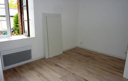 Location Chartres-de-Bretagne Appartement 69f4d7bbc1a1