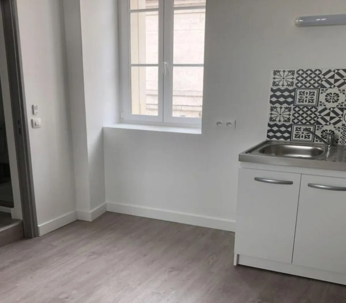 Location Angoulême Appartement 69f5fd7d8285