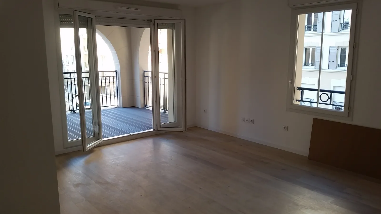 Location Le Plessis-Robinson Appartement 69f7a9d1c09a