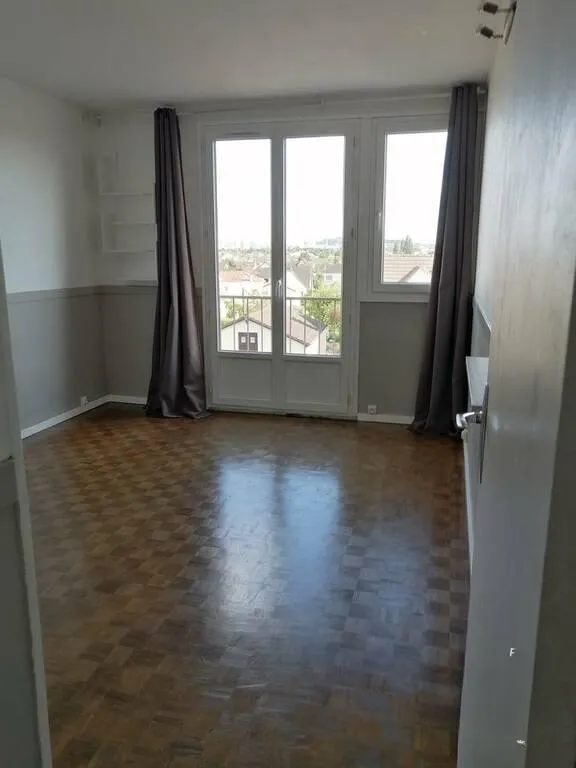 Location Houilles Appartement 69f898534d85