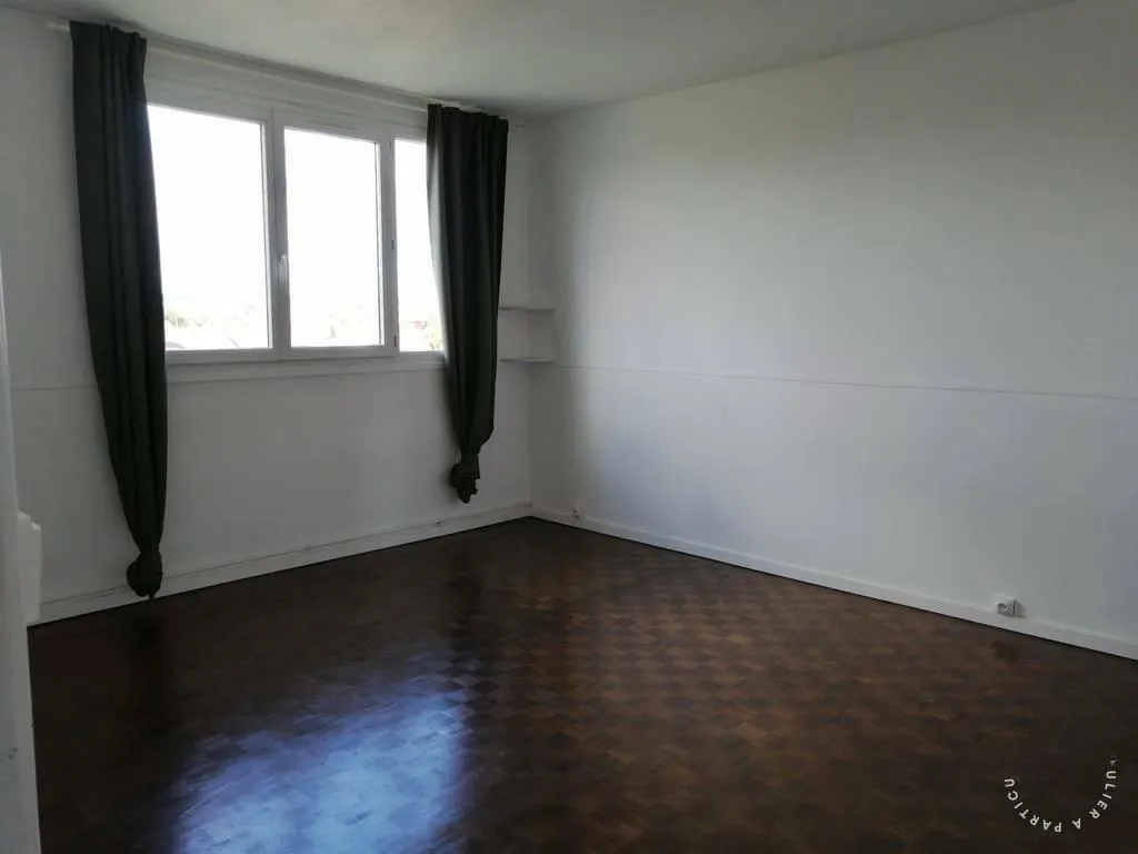 Location Houilles Appartement 69f898534d85