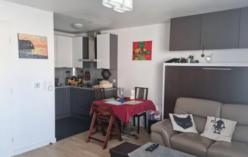 Location Issy-les-Moulineaux Appartement 69fb20aa72db