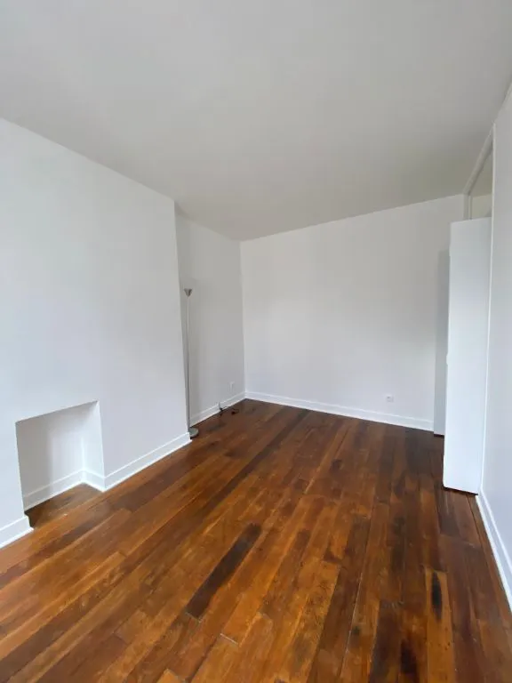 Location Paris Appartement 6a01175ab548