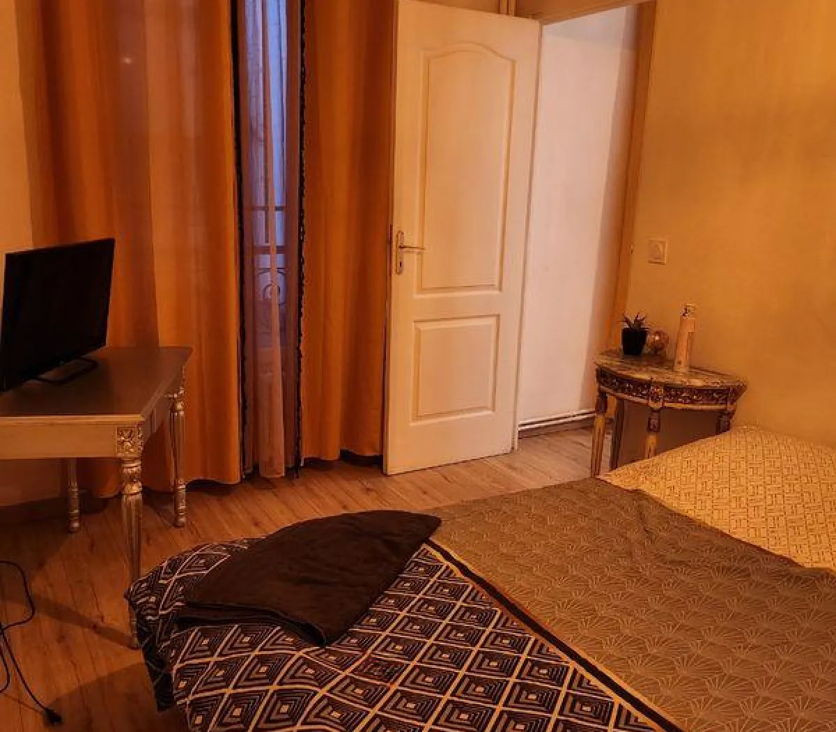Location Aubervilliers Appartement 6a01ad25db1f