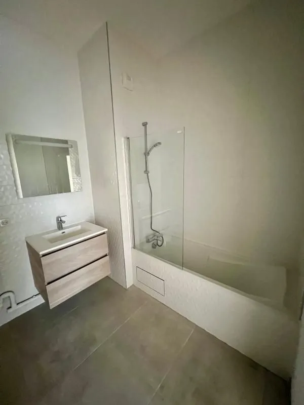 Location Levallois-Perret Appartement 6a01db548deb