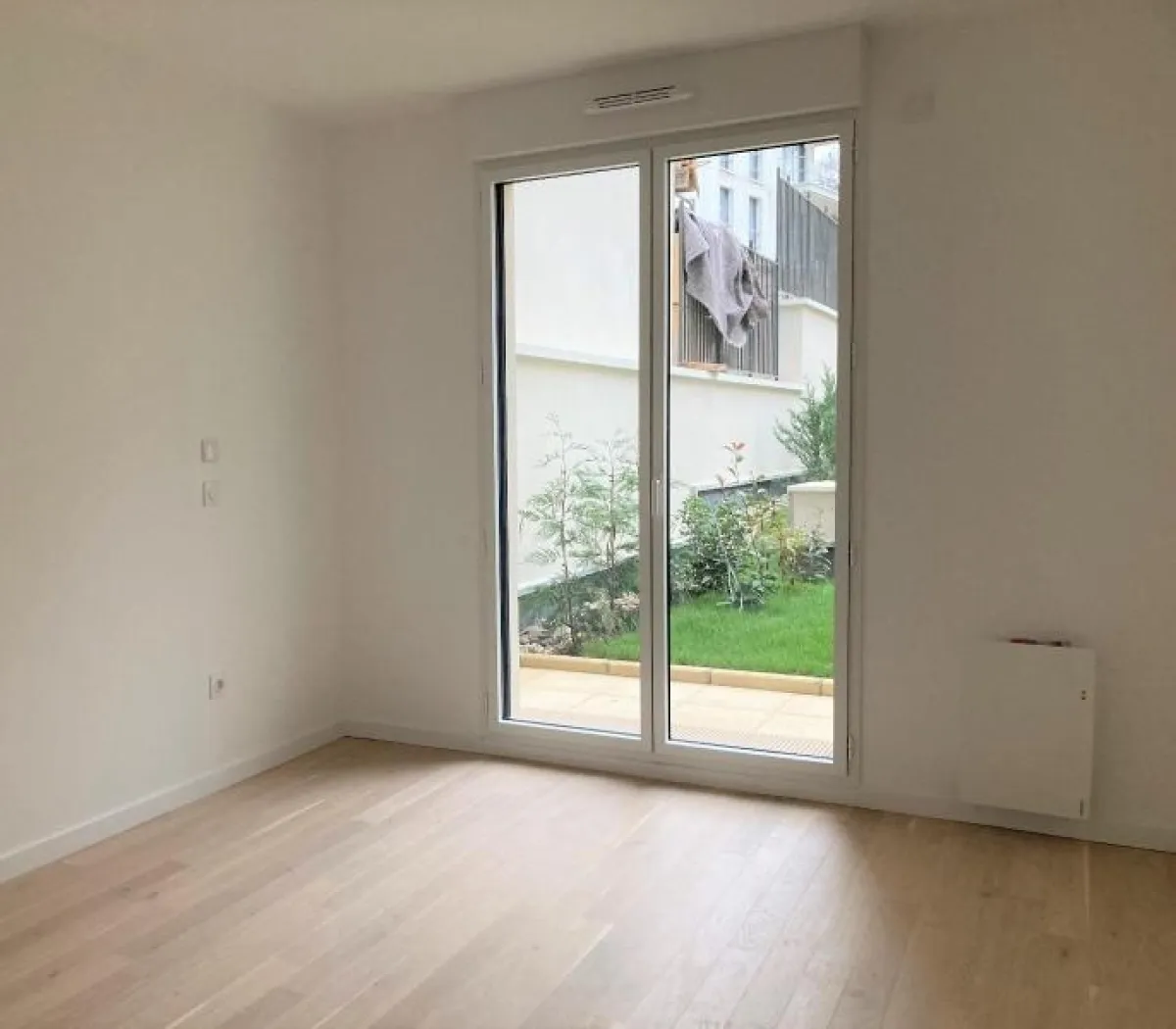 Location Vanves Appartement 6a01e989b300