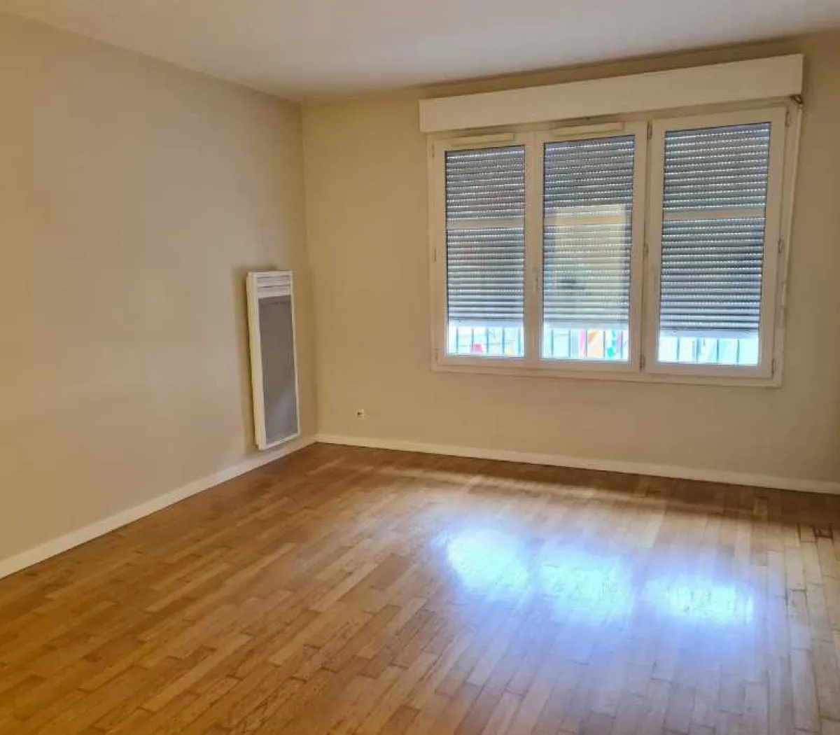Location Châtillon Appartement 6a024ef821d3
