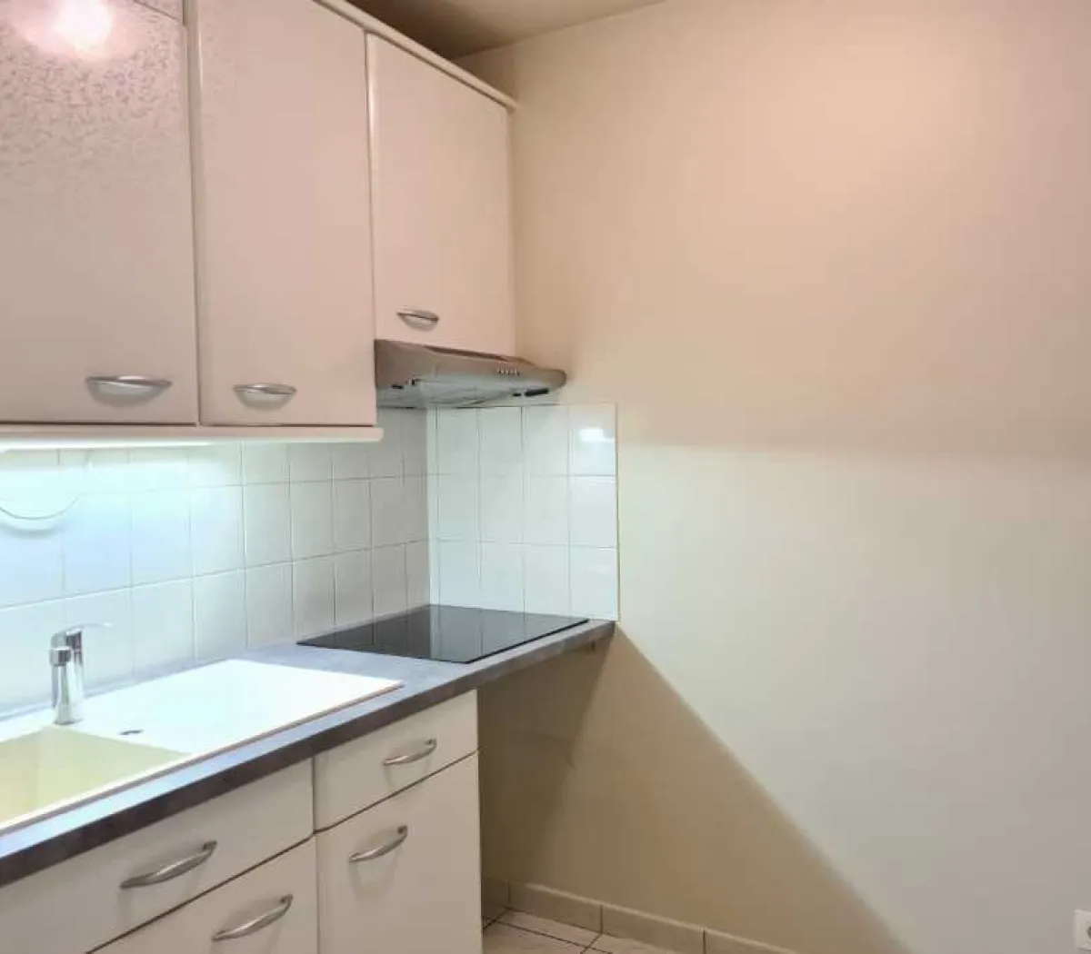 Location Châtillon Appartement 6a024ef821d3