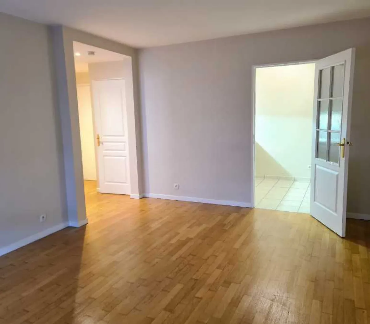 Location Châtillon Appartement 6a024ef821d3