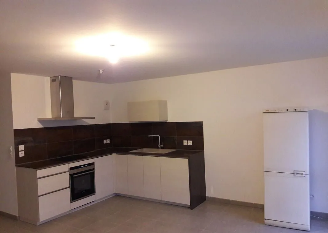 Location Marseille Appartement 6a025fd60441