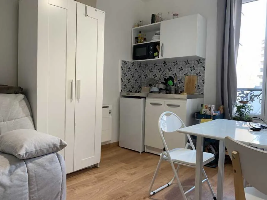 Location Paris Appartement 6a0264f1b91f