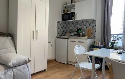 Location Paris Appartement 6a0264f1b91f