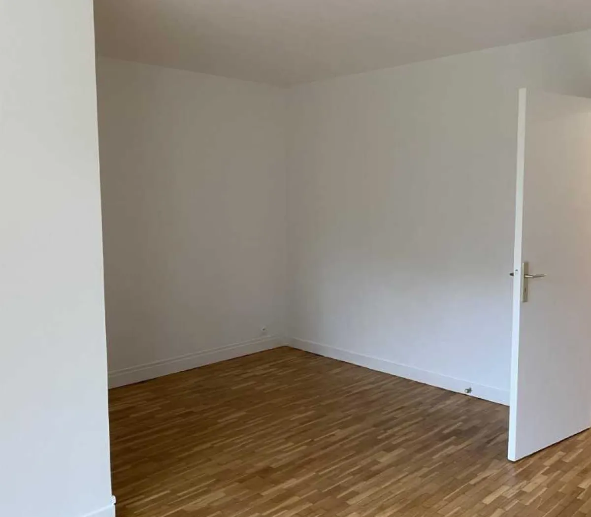 Location Courbevoie Appartement 6a02802c2e40