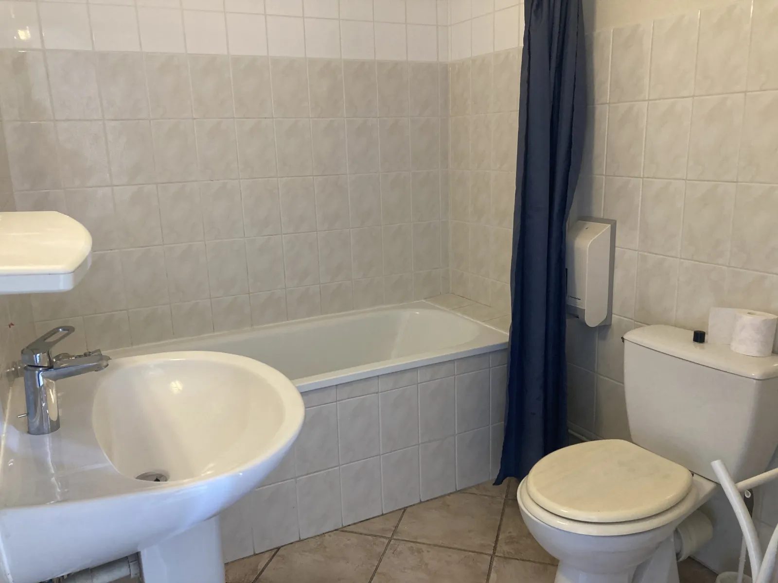 Location Saint-Denis-en-Val Appartement 6a02cb56aef2