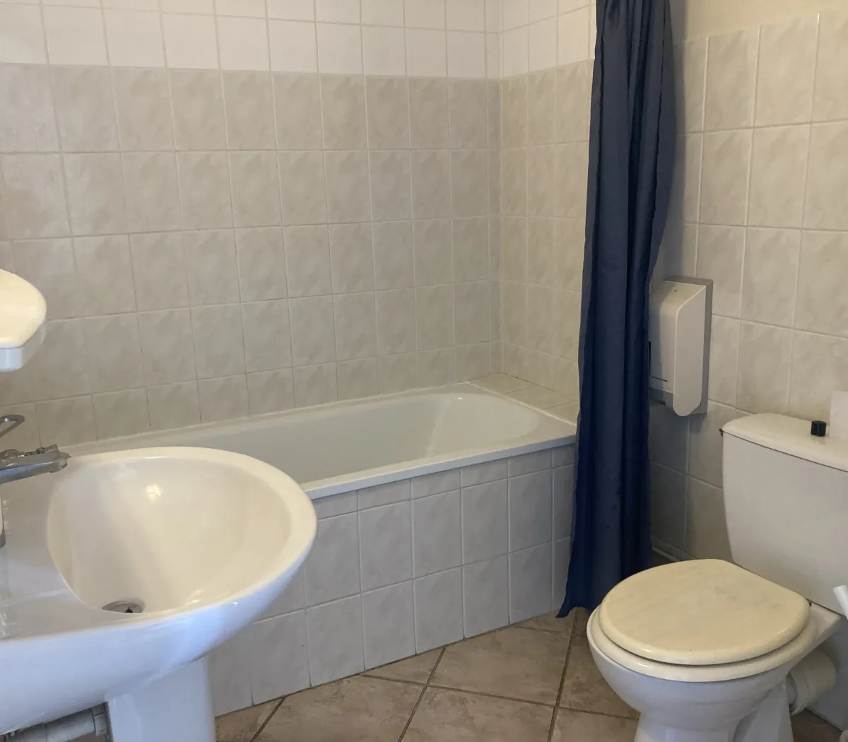 Location Saint-Denis-en-Val Appartement 6a02cb56aef2