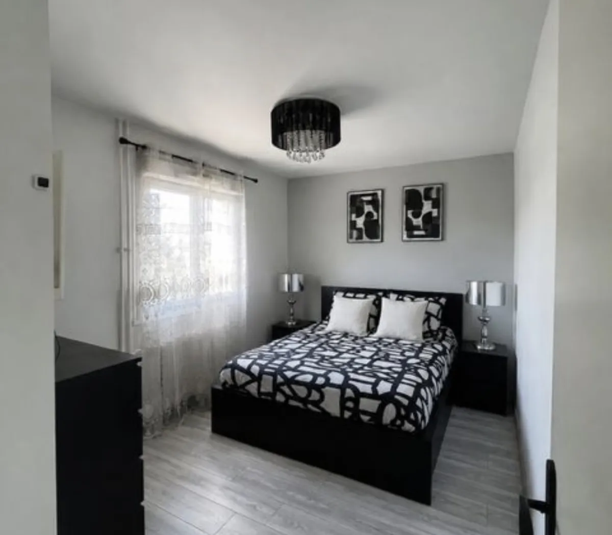 Location Vaulx-en-Velin Appartement 6a032f752f95