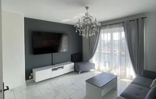 Location Vaulx-en-Velin Appartement 6a032f752f95