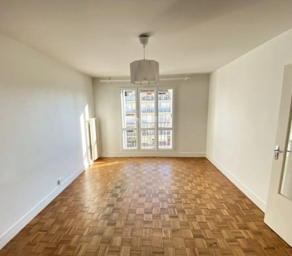 Location Paris Appartement 6a033e74317e