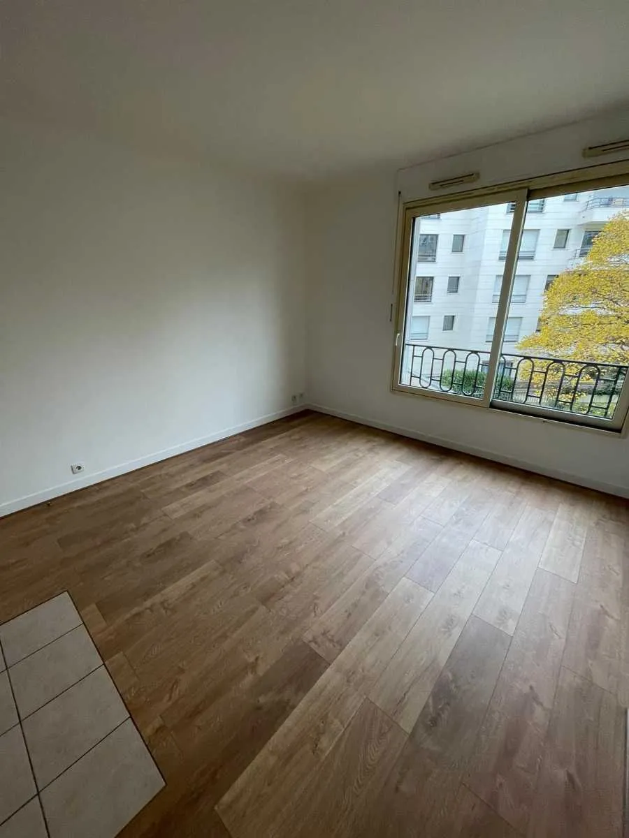 Location Levallois-Perret Appartement 6a034bb3789d
