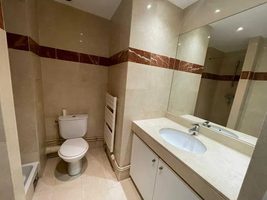 Location Levallois-Perret Appartement 6a034bb3789d