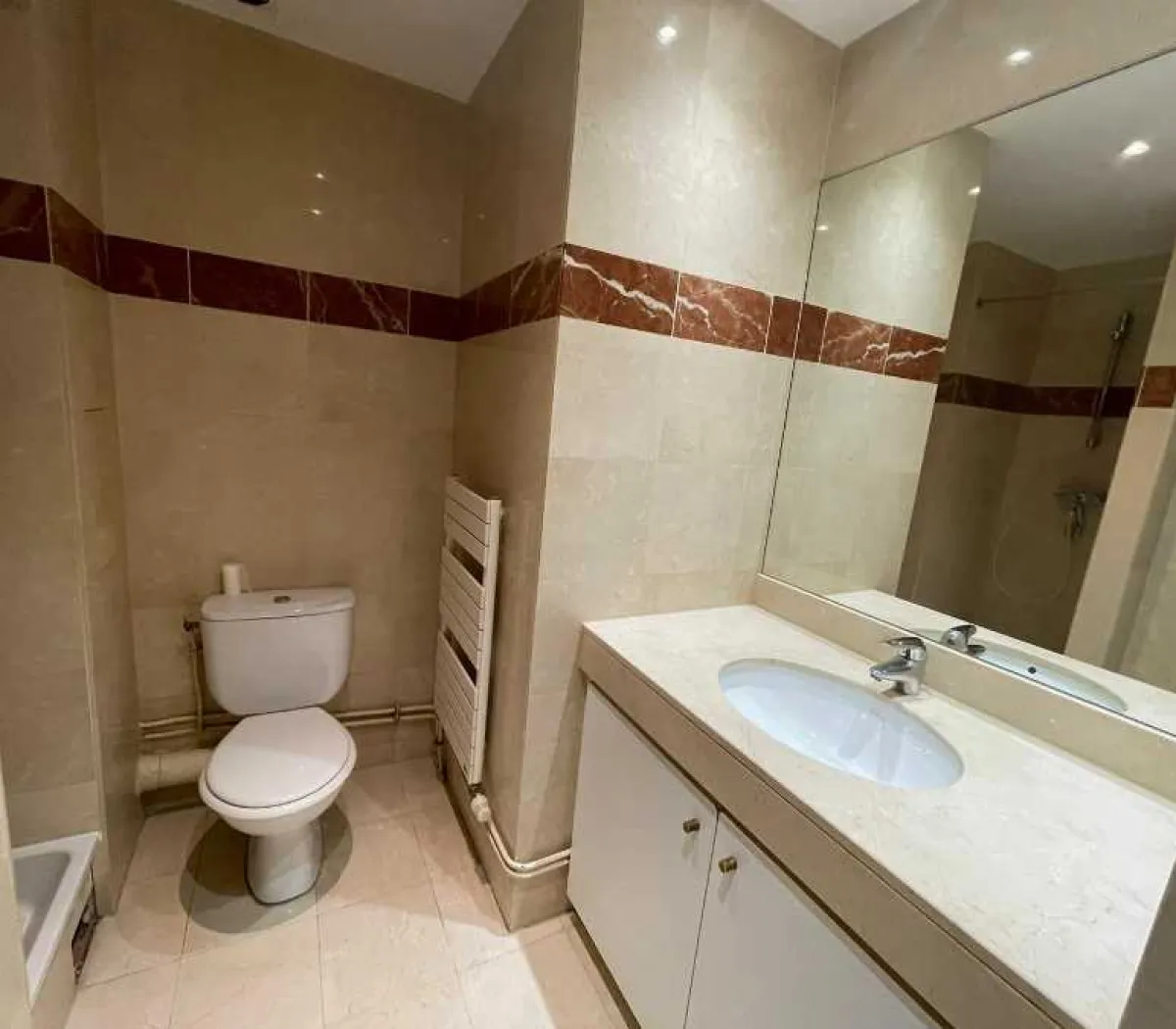 Location Levallois-Perret Appartement 6a034bb3789d