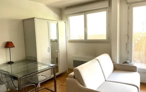Location Paris Appartement 6a0360b50d16