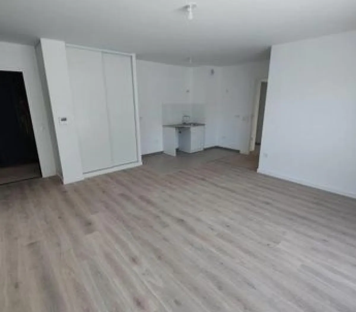 Location Rueil-Malmaison Appartement 6a0435b4b4a1