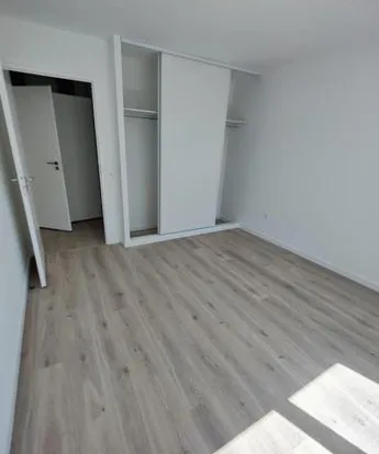 Location Rueil-Malmaison Appartement 6a0435b4b4a1