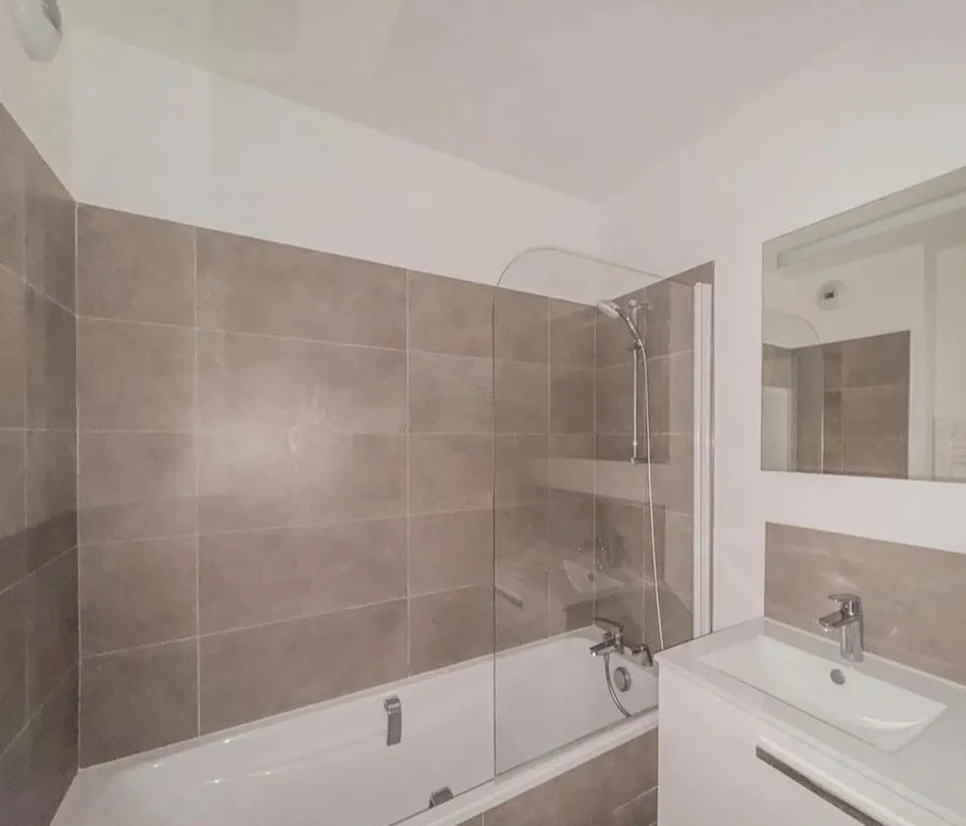 Location Paris Appartement 6a04425bd220