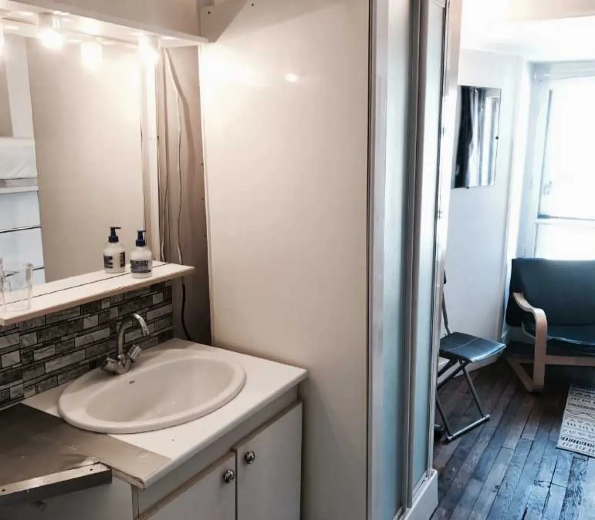 Location Paris Appartement 6a04740e3a04