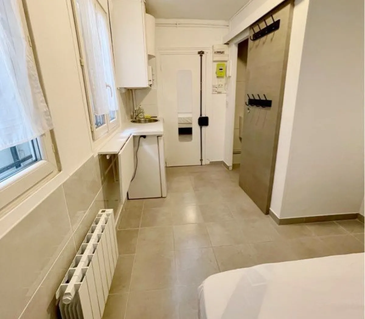 Location Paris Appartement 6a04801097f4
