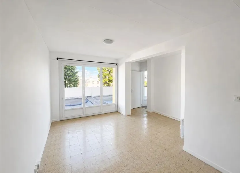 Location Marseille Appartement 6a04ea5a7786